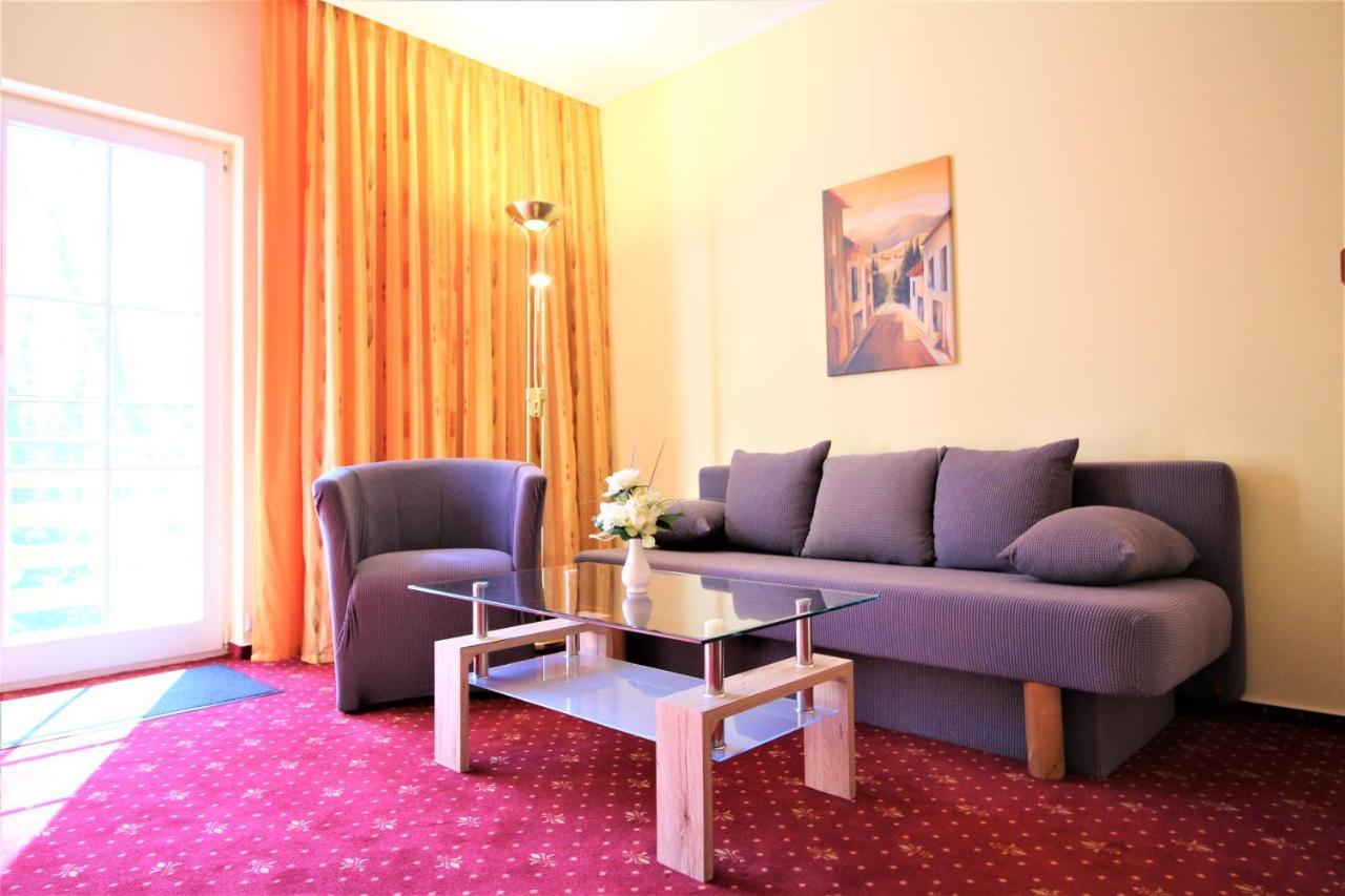 Parkhotel Klueschenberg Plau am See Buitenkant foto